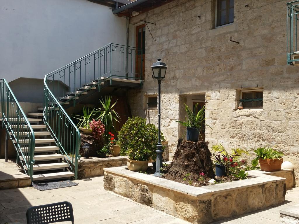 Maison d'hôtes Neve Hagar à Bethlehem of Galilee Extérieur photo